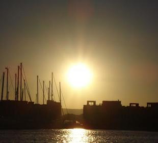 Hafen im Sonnenuntergang
