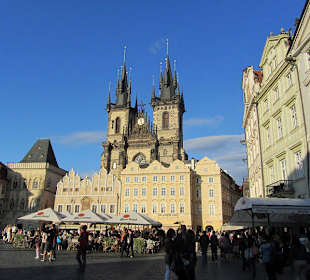 Blick auf die Teynkirche