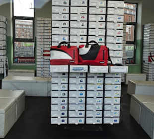 Rundgang durch den Freitag Store Hamburg