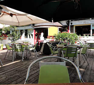 Plätze auf der Terrasse