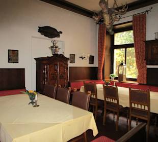 Antiquitäten im Gastraum