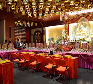 Buddha Tooth Relic Temple