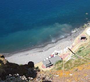 Strand unterhalb von Cristo Rei - Garajau