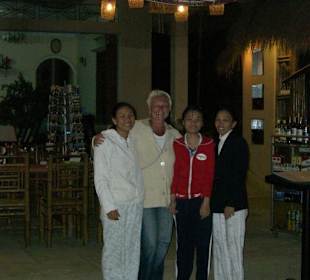 Die Inhaber vom Lokal 328