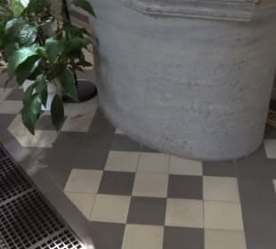 Katholische Kirche St. Raphael Neuenheim 