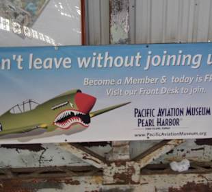 Im Flugzeug und Hubschaubermuseum