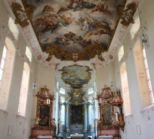 Deckengewölbe mit Chorraum