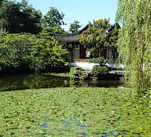 Dr. Sun Yat Sen  Garden in Chinatown