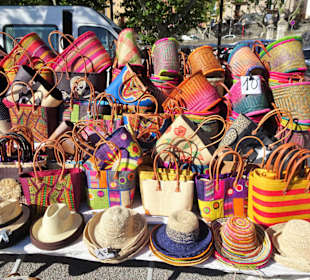 Rundgang über den Wochenmarkt von Port Vendres