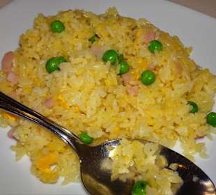 Kantonesischer Reis als Beilage