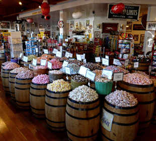 Candyshop Fishermen`s Wharf