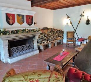 Im Empfangszimmer der Burg Rabenstein