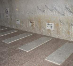 Gräber im Mausoleum