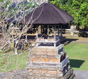 tempel auf bali