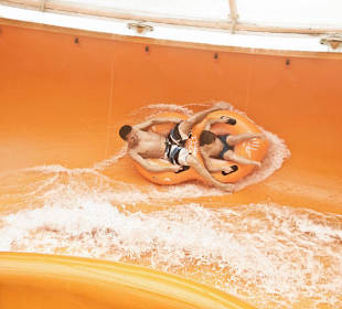 Wasserspielpark in der Therme Loipersdorf inklusiv