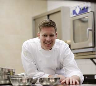 Ihr Küchenchef Florian Hartmann
