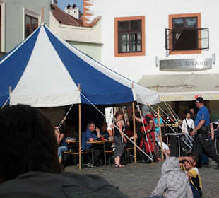Ritter im Gespräch
