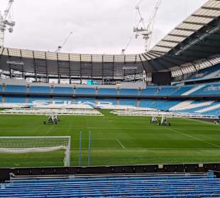 Blick ins Stadion  