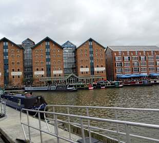 In den Docks