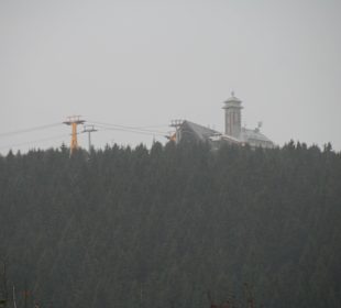 Blick von Oberwiesenthal zum Fichtelberg