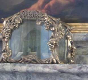 Die Mitra vom heiligen Benno