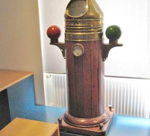 Kompasssäule  19. Jh.