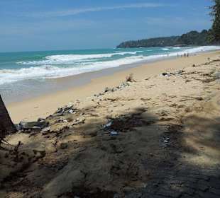 Trauriger Rest der Surin Beach Oktober 14