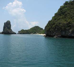 Athong Marine Park