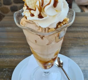 Café Waffel & Werksverkauf