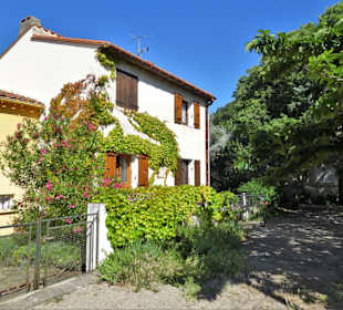 Der Charme der Strandhäuser von Le Racou