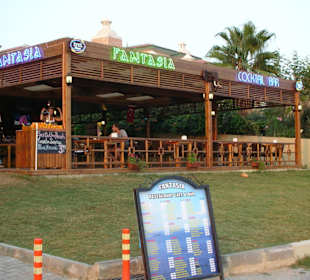 Fantasia Beach Club Bar Restaurant
