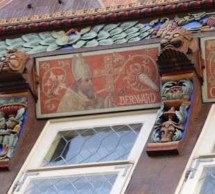 Historische Bilder und Verzierungen