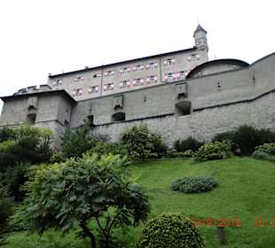 Blick auf die Burg von der Unterburg
