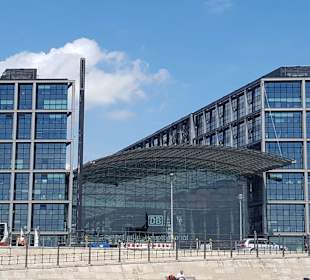 Berliner Hauptbahnhof