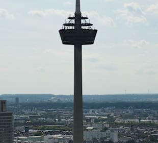 Colonius - der Fernmeldeturm von Köln