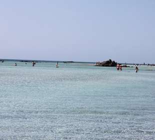 Der flachabfallende Einstieg ins Wasser