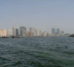 Fahrt über den Creek