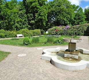 Im französischen Garten des Hirschparks