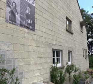 Truppen-Tonfilm-Theater