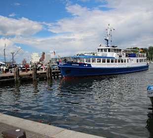Schiffsbrücke MS Viking 