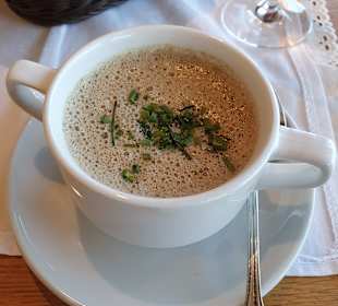 Schneckenrahmsuppe