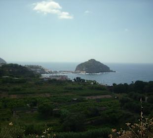 St. Angelo auf dem Weg zur Sorgeto Bucht