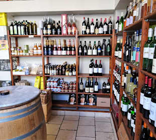 Impressionen aus dem Verkaufsraum der Fromagerie