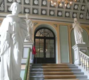 Treppenaufgang zur Landesbibliothek Coburg