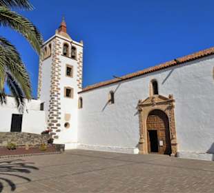 Außenansicht der Kirche Santa Maria de Betancuria