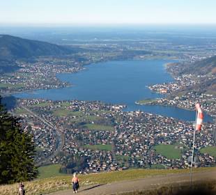 Blick vom Wallberg zum See