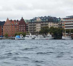 Ausblick während Stockholm Brücken-Bootstour