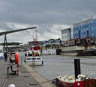 In den Docks