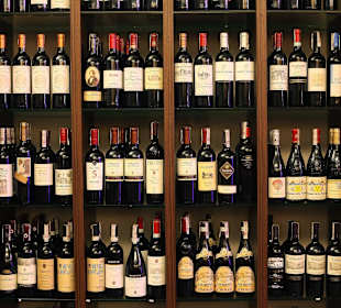 Vinoteque Food & Wine