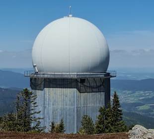Nato Turm auf dem Arber